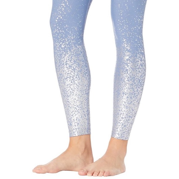 Beyond Yoga High Waisted Alloy Ombre Midi Leggings - Picture 3 of 13